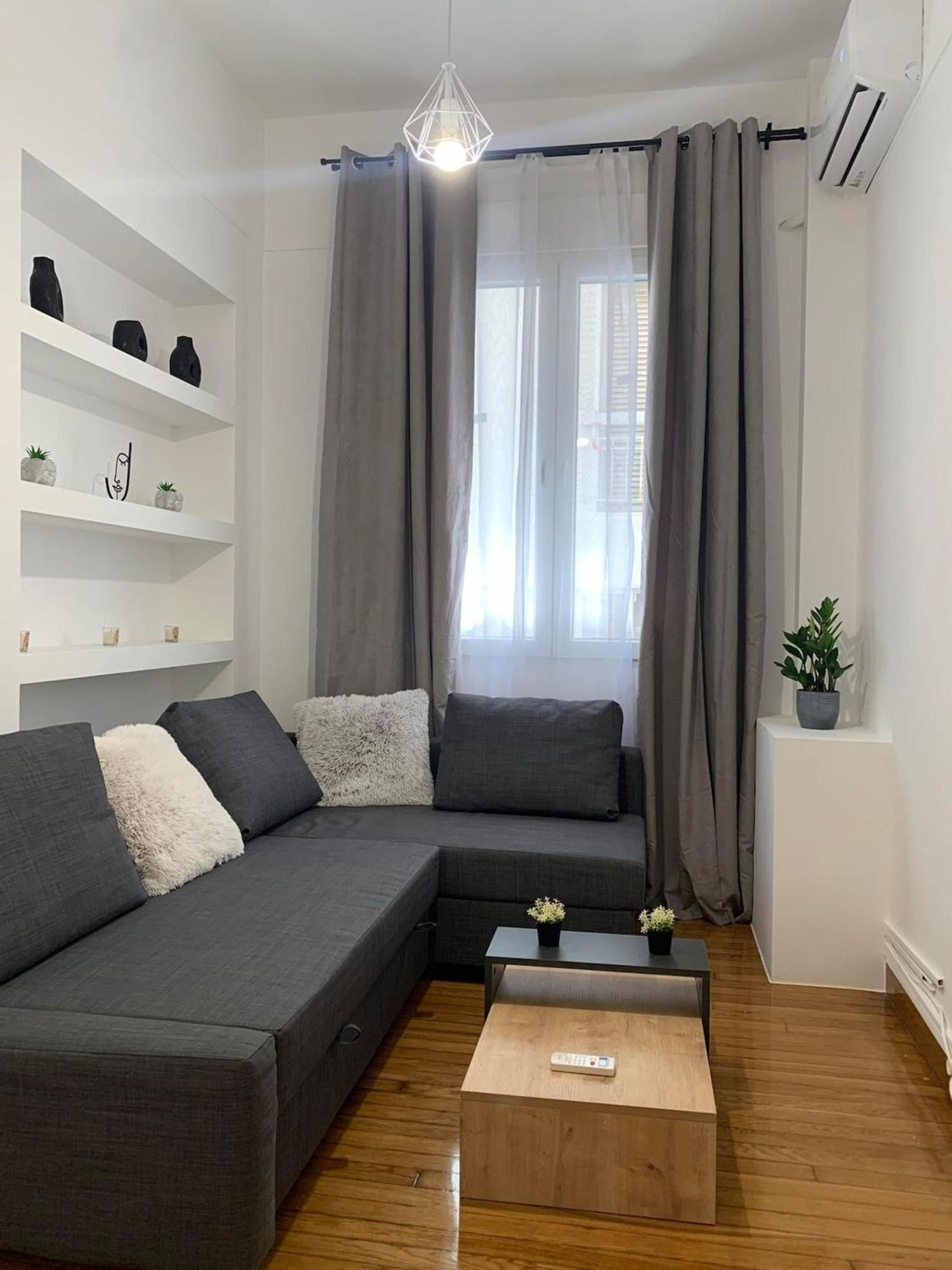 Aura Apartment At Kolonaki Athena Bagian luar foto